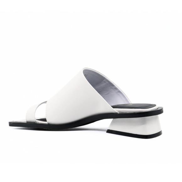 NEW ALL BLACK women's angle mule in white - Picture 5 of 7
